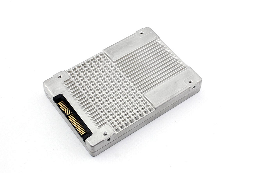 SSD Intel DC P4610 2.5"  6.4 TB 