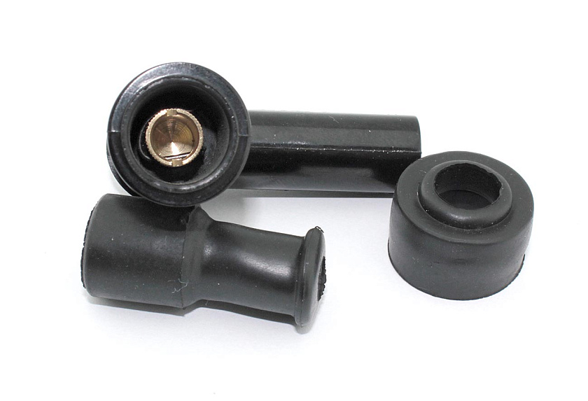 Г-образный колпачок свечи зажигания 131060