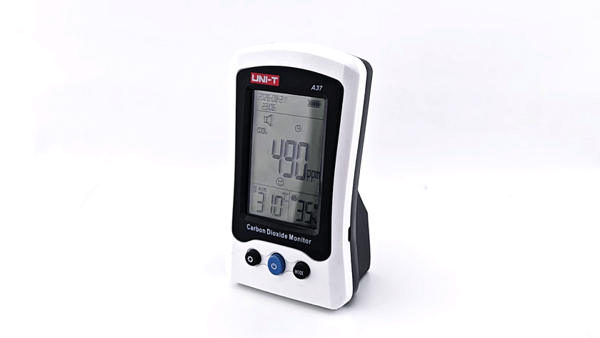 Измеритель CO2 UNI-T A37